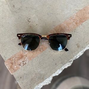 Ray-Ban Clubmaster Classic